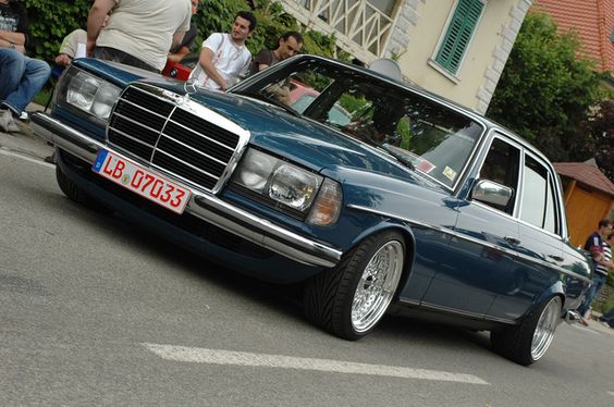 surf blue w123